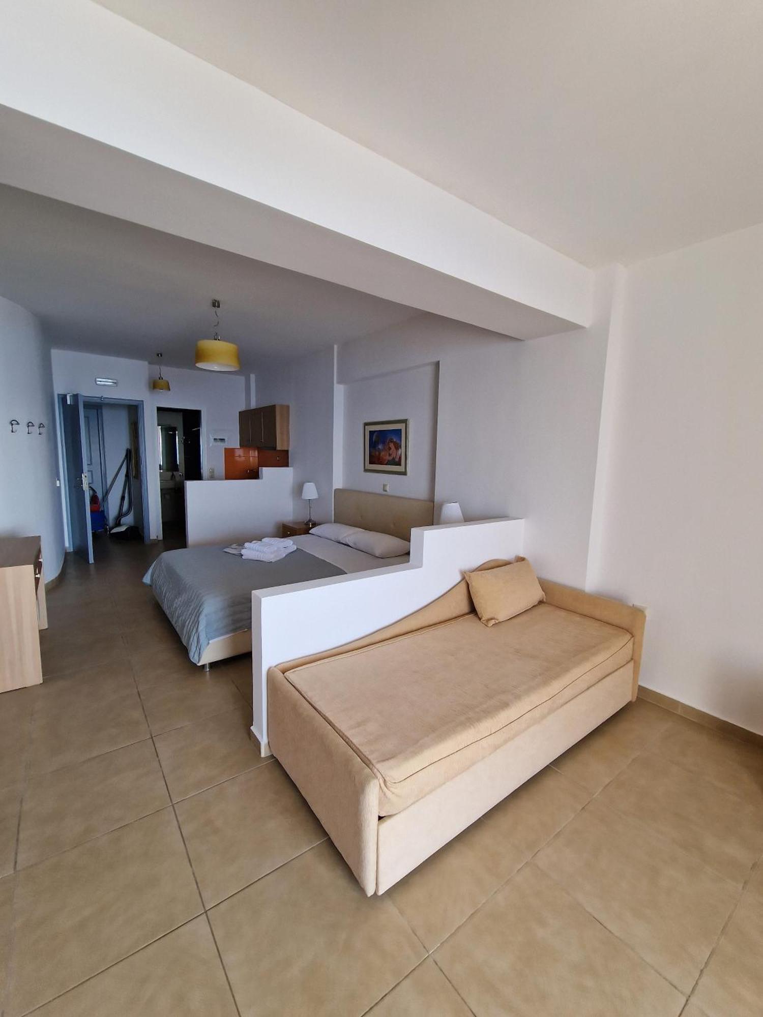 Aparthotel Porto Xronia Khrónia Exterior foto