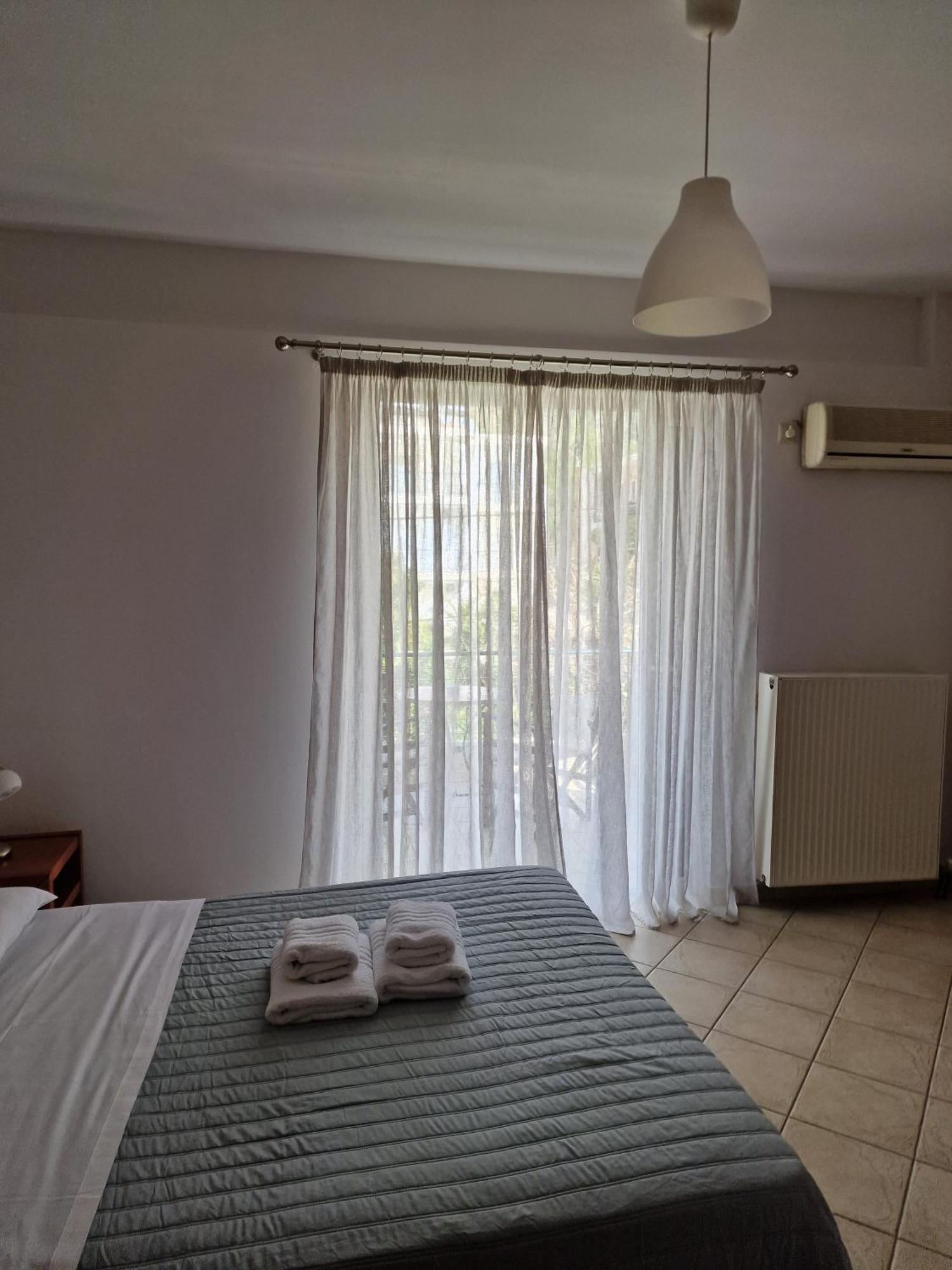 Aparthotel Porto Xronia Khrónia Exterior foto